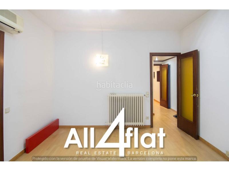 Foto 050a5ea3-db9b-4c85-9f8d-264d45d316b1. Lloguer pis amb calefacció a Sagrada Família Barcelona