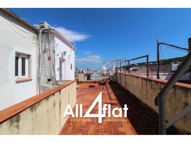 Foto 7c1a9a04-e438-46e4-9e98-ce76376d83a1. Lloguer pis a El Poble Sec - Parc de Montjuïc Barcelona