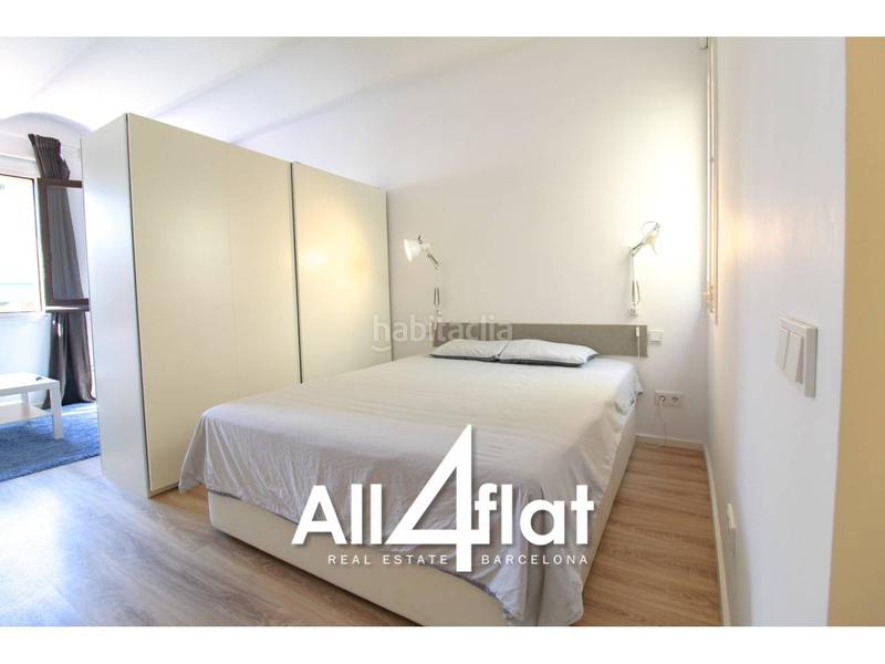 Foto 86fb0a3b-2a4e-40d8-a3bd-c9c3a1dd5342. Lloguer pis a El Poble Sec - Parc de Montjuïc Barcelona