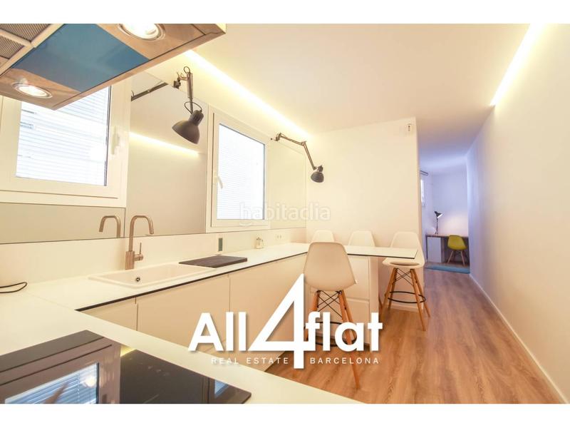 Foto fd944347-a6f7-4c76-ab1d-f29c3c2410f2. Lloguer pis a El Poble Sec - Parc de Montjuïc Barcelona