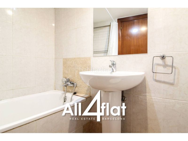 Foto 110dbdce-08c1-46fc-8587-422738ee2439. Loft a Raval Barcelona
