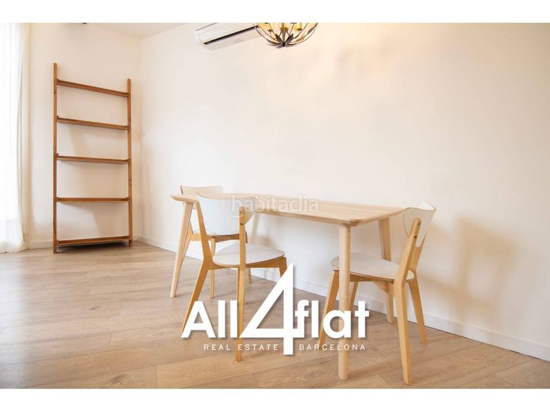 Foto 0a50ade7-0f07-4dcf-b17a-ab937caa3ccd. Pis a Hostafrancs Barcelona