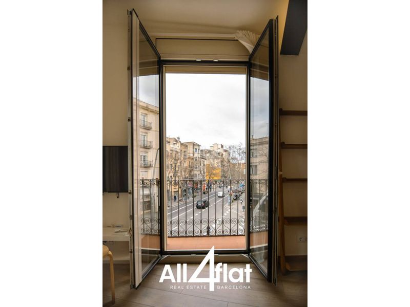 Foto 0d190272-455b-4cf9-a0a8-9f3d803fbef5. Pis a Hostafrancs Barcelona