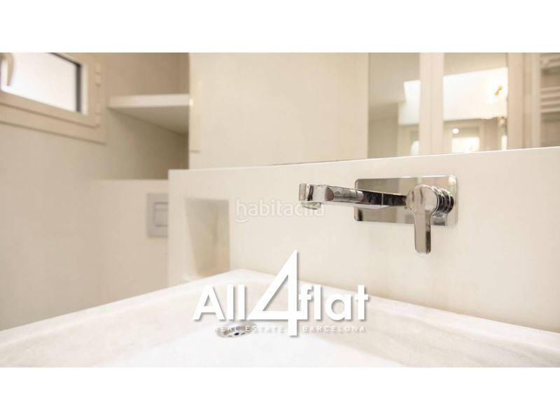 Foto 3e002cf9-ab4d-48c3-af4b-451ab1078019. Pis a Hostafrancs Barcelona