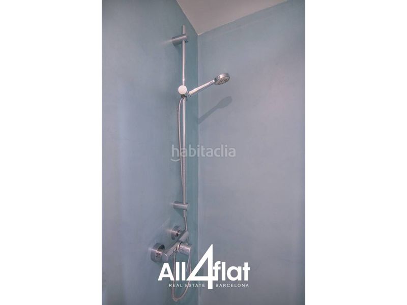 Foto 862010d7-5fb4-4298-a0f0-a688e3b10953. Pis a Hostafrancs Barcelona