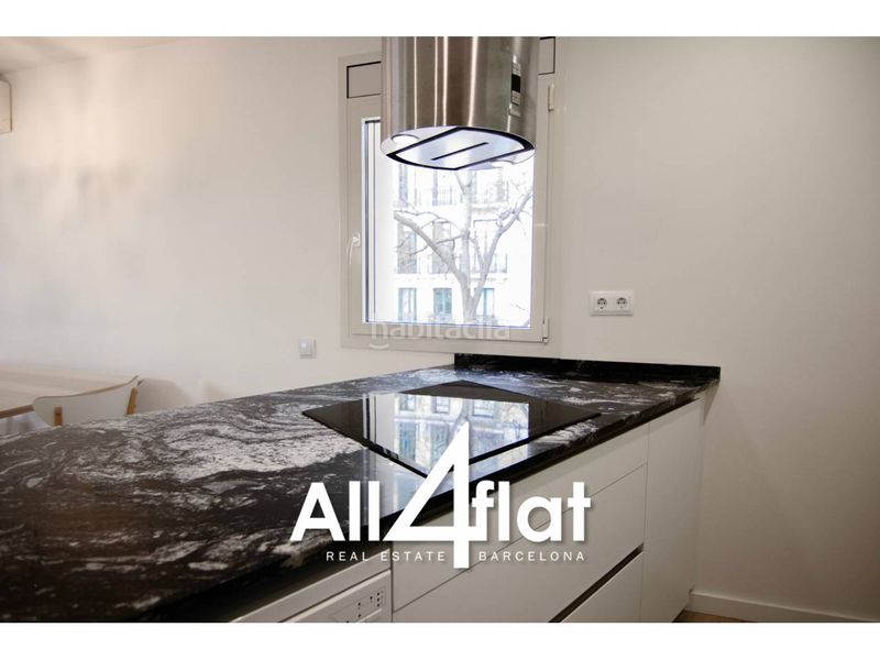 Foto 96b17aba-bf84-4306-baf3-d8be73a4d3b4. Pis a Hostafrancs Barcelona