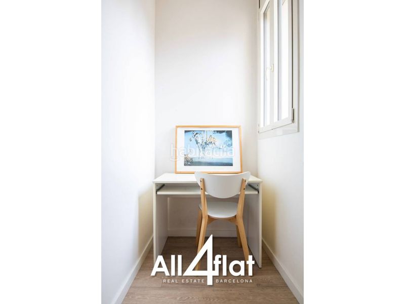 Foto a8c2dbc2-8e61-43fe-9b2c-286c859cf6bc. Pis a Hostafrancs Barcelona