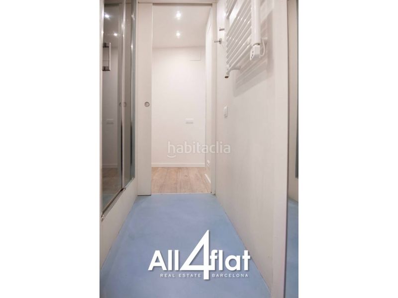 Foto bc514f69-d633-4b7b-b070-c81c6b630aee. Pis a Hostafrancs Barcelona