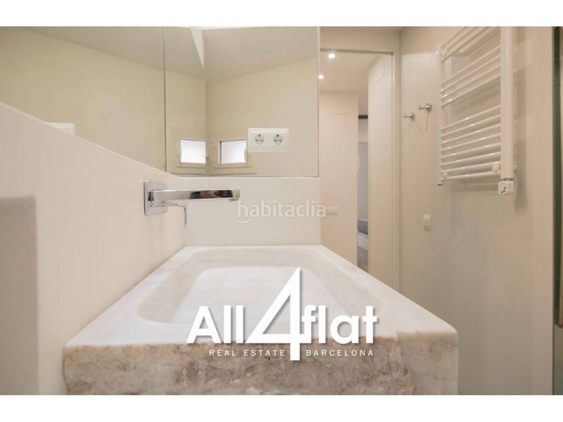 Foto ddfae950-1aff-408c-b92e-a75e942b2c6f. Pis a Hostafrancs Barcelona