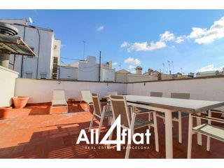 Lloguer Àtic  Calle travessera de gracia. Piso en vila de  gracia de 135 m, con 3 habitaciones dobles, 2 b