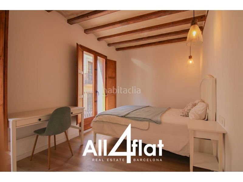 Foto a127141c-6959-4cfa-9532-05c361eed366. Pis a Gòtic Barcelona