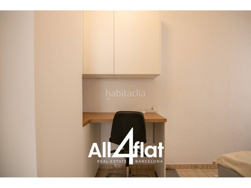 Foto 676fc800-52a1-49c4-b54e-034ed7a84160. Pis a Raval Barcelona