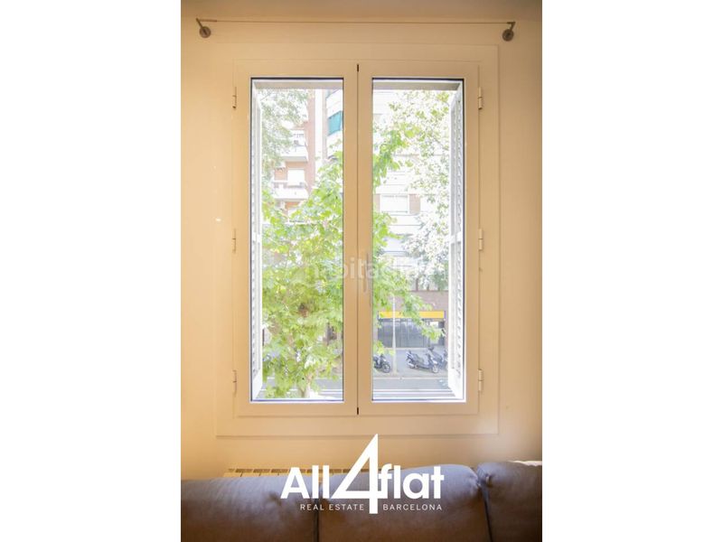 Foto ad61df0d-4727-4bfe-aaab-46b37a112ba6. Pis a Sagrada Família Barcelona