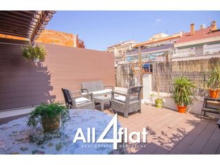 Rent Penthouse  Calle diputació. Acogedor atico en alquiler temporal con terraza y vistas en la n