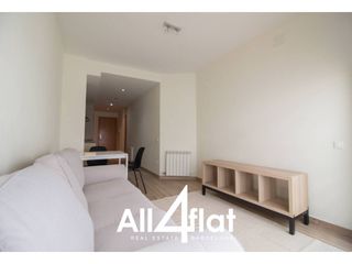 Affitto Appartamento  Calle  mare de deu de port. Moderno piso de 60m2 en la marina de port, balcon, habitación do