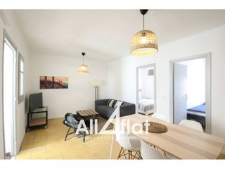 Alquiler Piso  Calle doctor jaume ferran i clua. Piso de 52 m2 en collblanc con 2 habitaciones, 1 baño, cocina eq