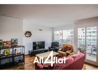 Affitto Appartamento  Calle tarragona. Piso de 122m2 reformado en el eixample. 4 habitaciones, 2 baños