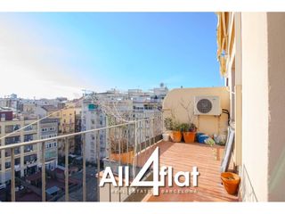 Miete Dachwohnung  Calle comte d�urgell. Precioso �tico en alquiler en la nova esquerra de leixample