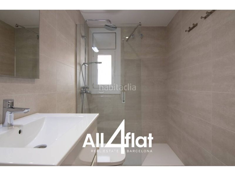 Foto 73bc4819-8626-4cb0-b1a6-72c29171bdcc. Lloguer tríplex a Centre Mataró