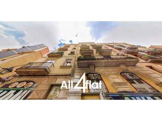 Pis a Calle Sant Antoni Abat