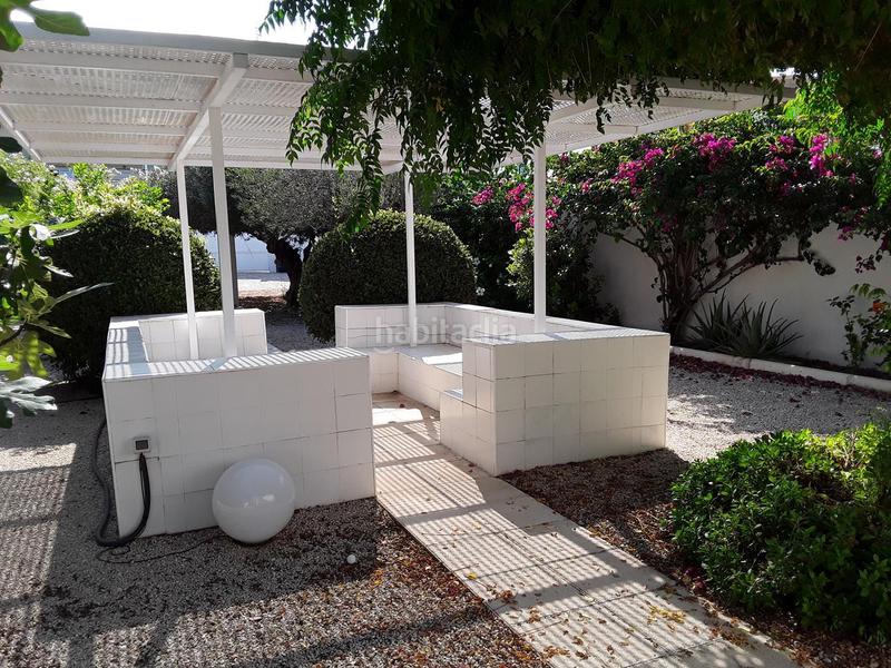 Foto 2f927790-27dc-4a54-b84c-050d2224fe20. Chalet mit parking in Devessa - Monte Pego Dénia