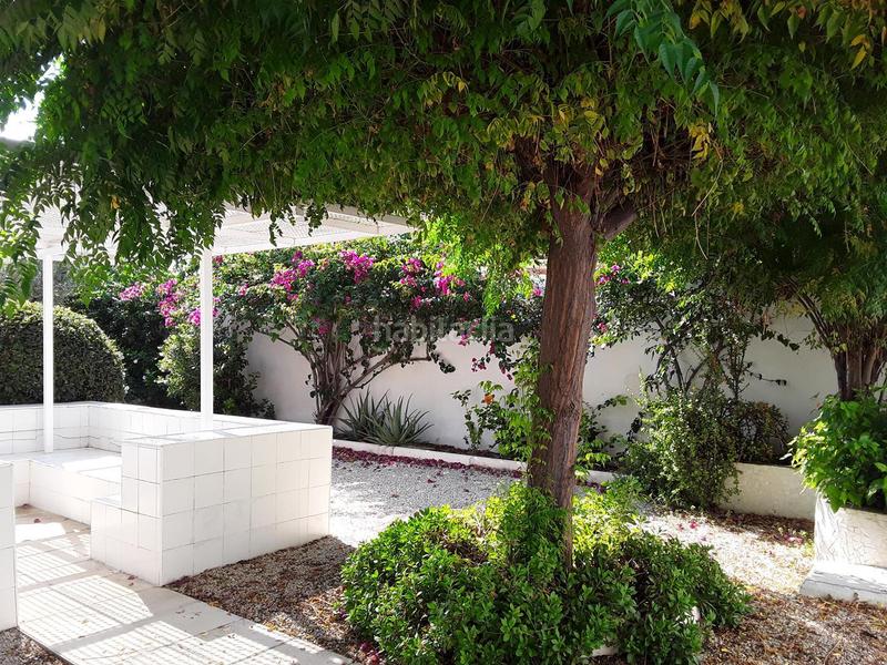 Foto f35350b9-3e9f-4993-ae89-f96e31c31d2f. Chalet mit parking in Devessa - Monte Pego Dénia