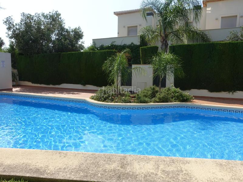 Foto 493c336b-3e88-473f-8cad-57bb058f99c9. Casa adosada adosado en la marineta casiana a denia en Dénia
