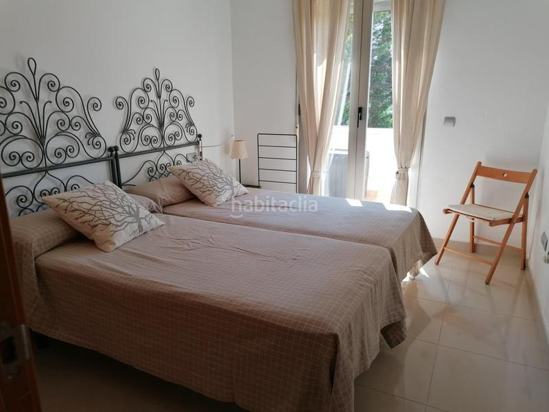 Foto e2a15c55-a633-4723-bd32-e881e63d45c9. Casa adosada adosado en la marineta casiana a denia en Dénia