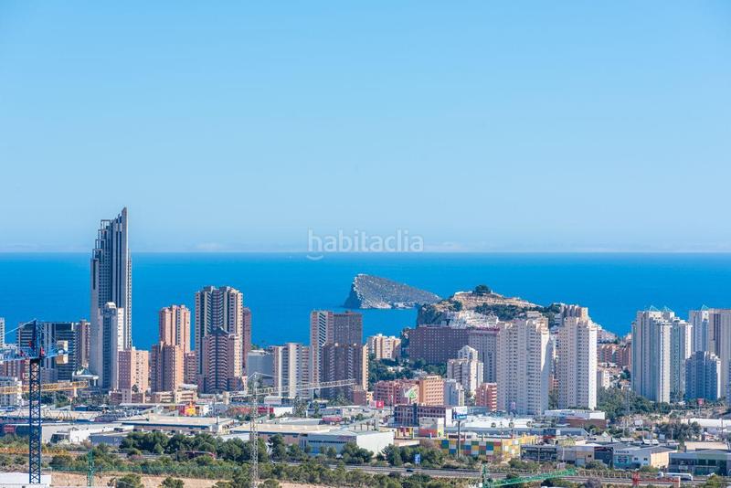 Foto 89f6d4c3-26af-4b1e-be6c-9ff42df082d4. Chalet mit heizung parking pool in balcón de Finestrat-terra marina Finestrat