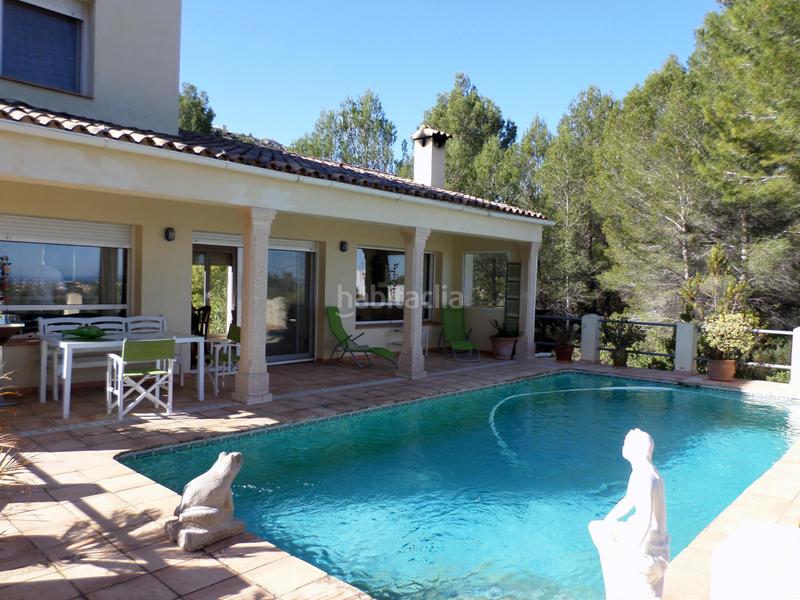 Foto 0befd856-9fc6-4826-aa13-d81c4169fb6b. Chalet en Pedreguer