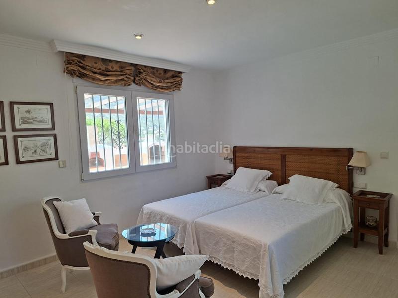 Foto 72c80928-9212-4e5f-a760-e9eea513387d. Chalet mit heizung parking pool in El Montgó Dénia