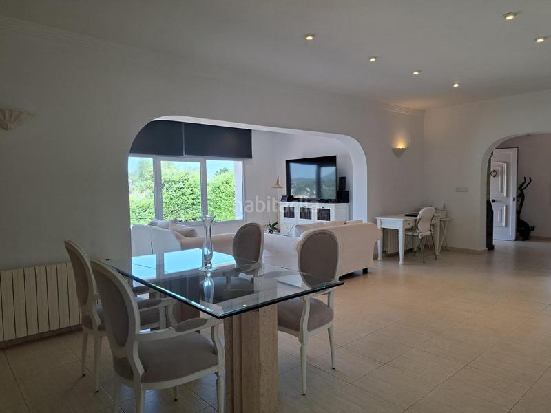 Foto 0c45363b-e386-4710-b352-bd0bf1206e08. Chalet en El Montgó Dénia