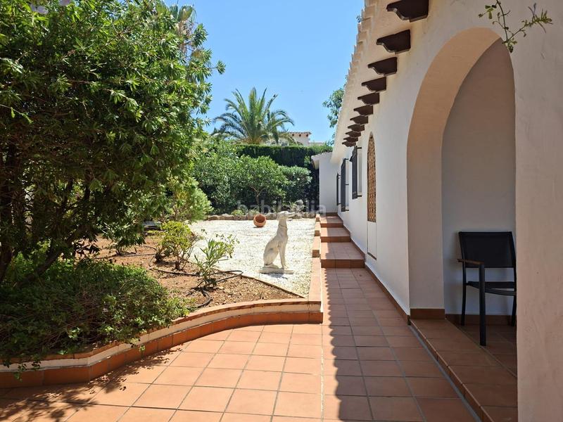 Foto 2b6297f0-8c96-4d7a-ac71-ca8c2a9b5bc6. Chalet con riscaldamento parcheggio piscina in El Montgó Dénia