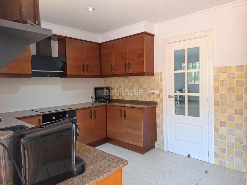 Foto c6dee739-a6b5-4a9a-9740-da50905488ca. Chalet con riscaldamento parcheggio piscina in El Montgó Dénia