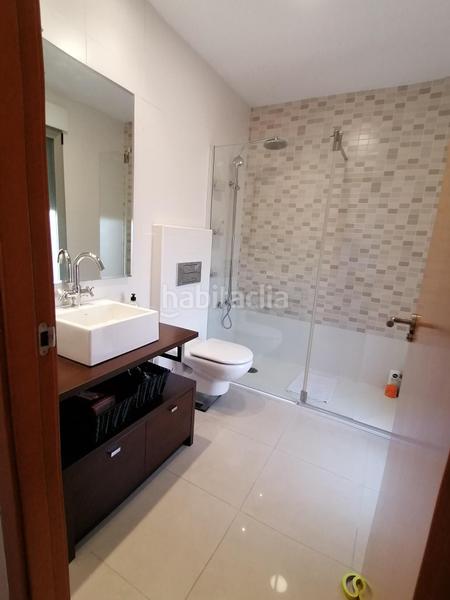 Foto bab194a2-151f-4d46-b915-41f9b97212f0. Casa adossada amb calefacció aparcament piscina a Dénia