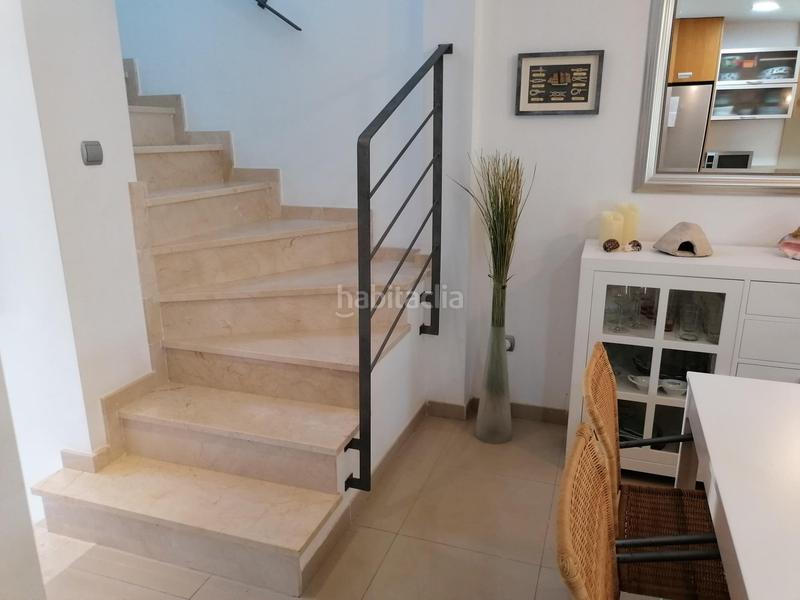 Foto c345e38a-ea44-4c2a-b61e-3d8f39dd04dd. Casa adossada amb calefacció aparcament piscina a Dénia