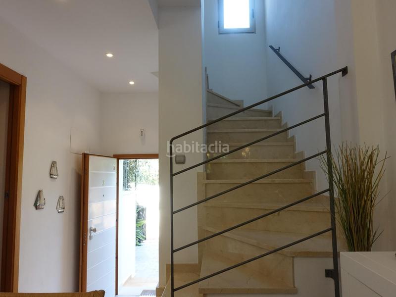 Foto ea9d5608-d08d-4661-a5a8-f8d976ad3dfe. Casa adossada amb calefacció aparcament piscina a Dénia