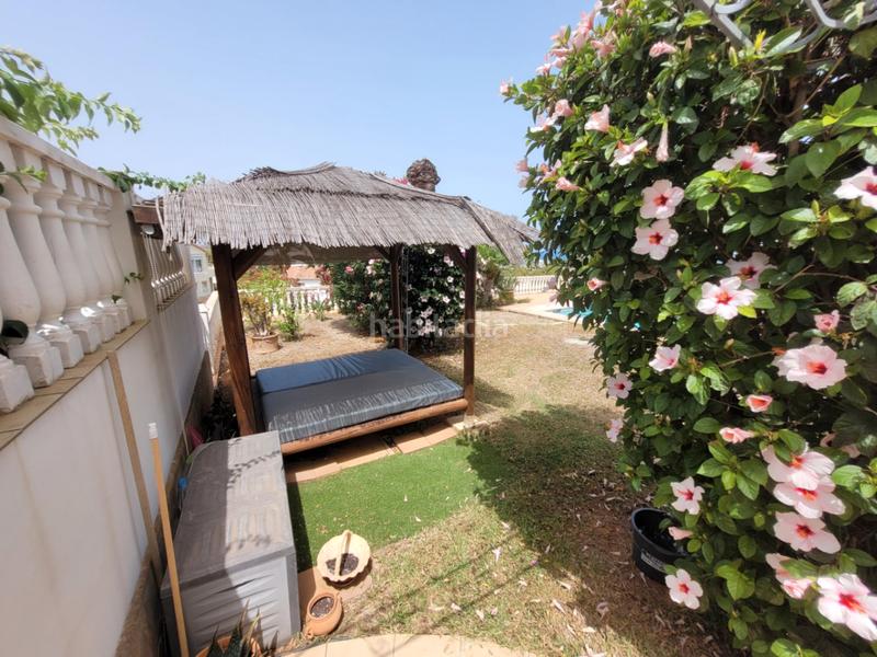 Foto 47588d76-e616-4f63-8626-521bd23fe464. Chalet con riscaldamento parcheggio in El Montgó Dénia