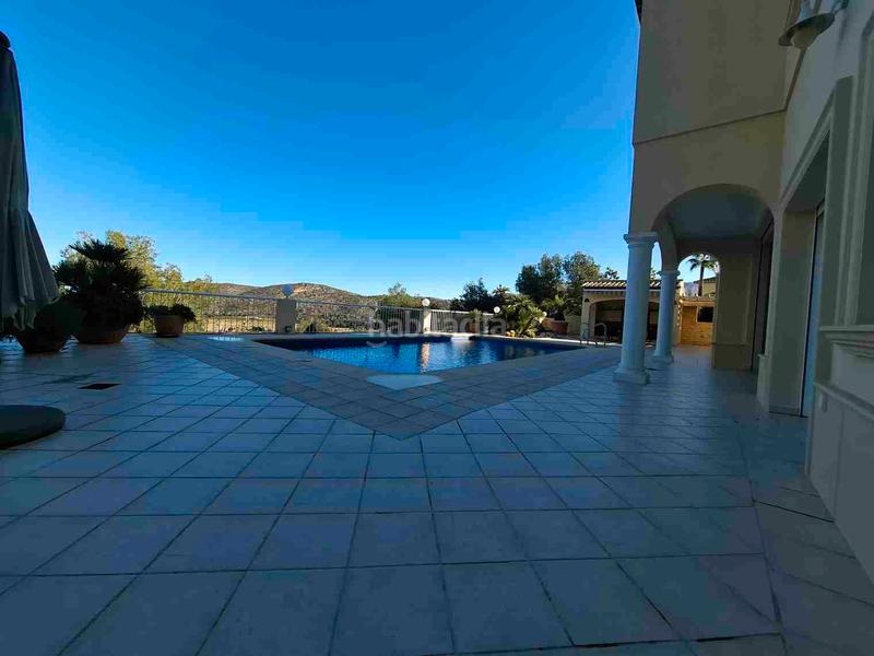 Foto 561f373d-833c-4e38-b4e3-aad94877350d. Chalet en Pedreguer