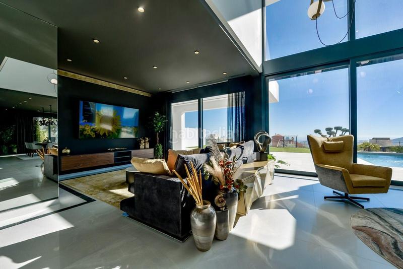 Foto e6e90c2a-0a3f-46eb-ba07-7affdebadf0c. Chalet mit heizung parking pool in Via Parque Benidorm