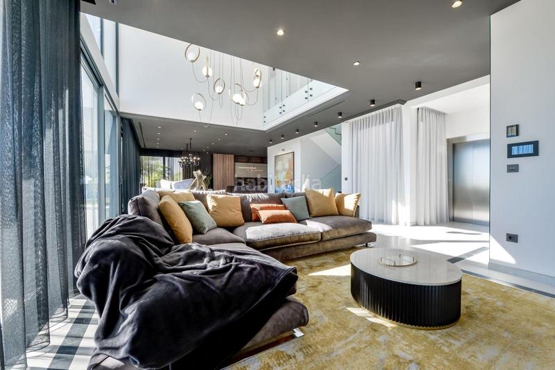 Foto 7be31b33-95dc-4a5c-9e8a-48d0d2c54580. Chalet en Via Parque Benidorm