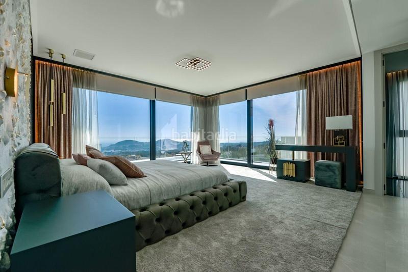 Foto f06468b2-0626-437a-b37b-6309b4e074ce. Chalet en Via Parque Benidorm