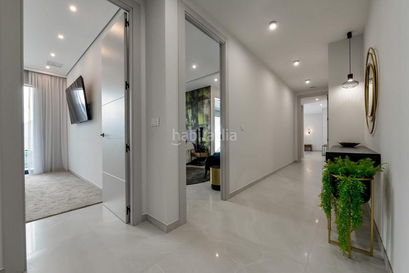 Foto 409f1cac-f6a4-46e6-9846-d549457cca4a. Chalet con riscaldamento parcheggio piscina in Via Parque Benidorm