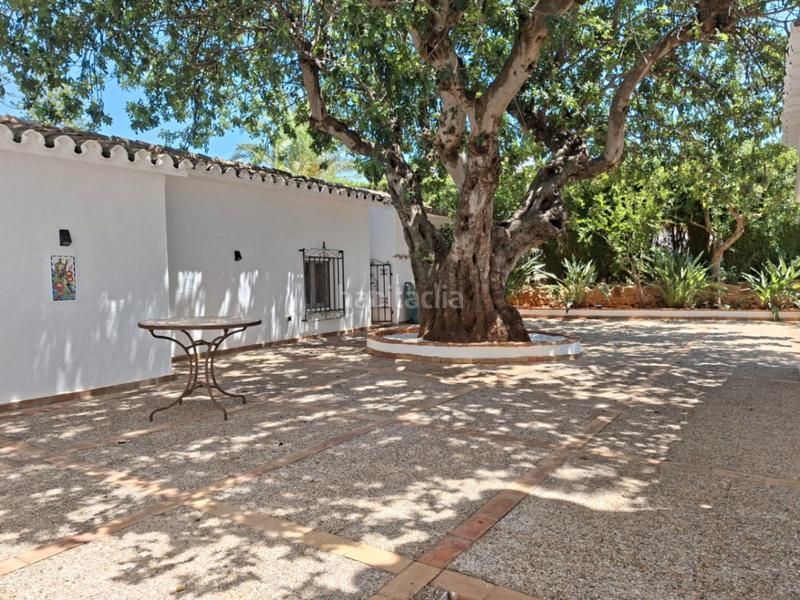 Foto c84244bd-8e58-45ab-b79b-b12777c97a75. Chalet with heating parking pool in El Montgó Dénia