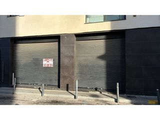 Local Comercial a Calle Sant Isidre