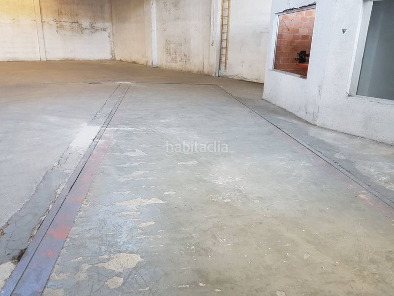 Foto ea82a7f3-97a2-4a63-a692-b459d2222ff1. Fabrikhalle in Sant Sadurní d´Anoia
