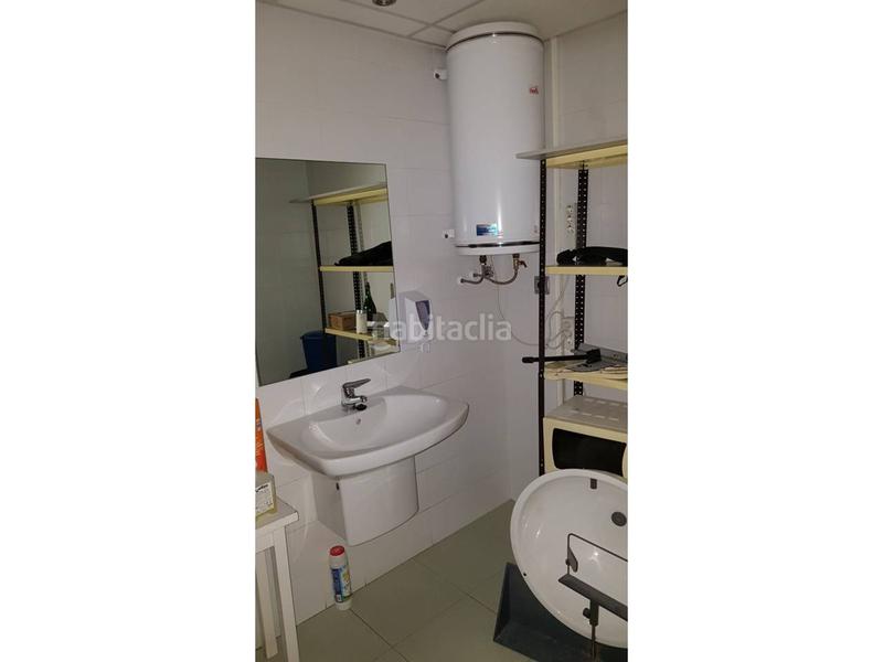 Foto 622941f4-cf05-41aa-813b-741d8b6aa83c. Affitto locale commerciale in Sant Sadurní d´Anoia