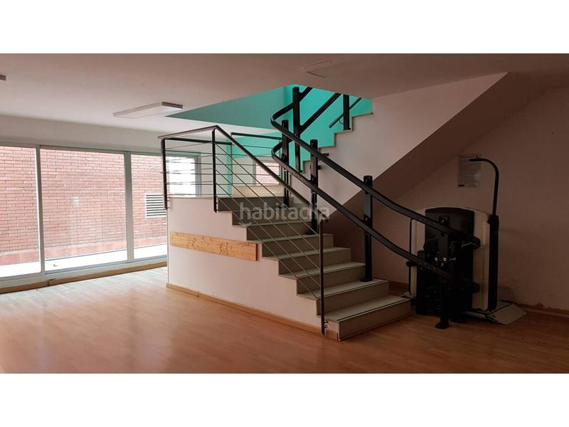 Foto c672e584-5e8b-46c5-918f-4a08e13fb0a4. Rent business premise in Sant Sadurní d´Anoia