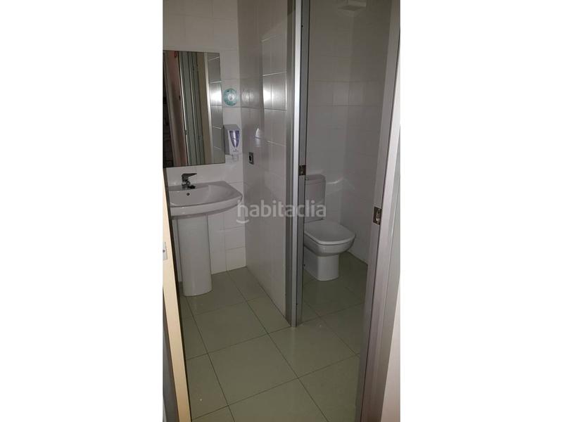 Foto ee356e77-dfd0-498d-b365-bad0e4fb2aa6. Rent business premise in Sant Sadurní d´Anoia