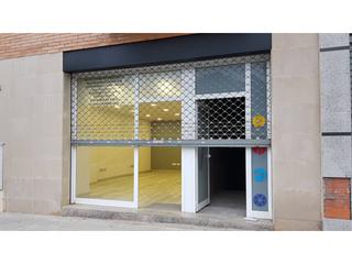 Lloguer Local Comercial  Mercè rodoreda. Local en alquiler en sant sadurní danoia